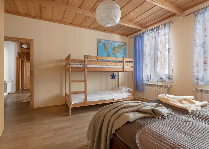 Apartament Bystre