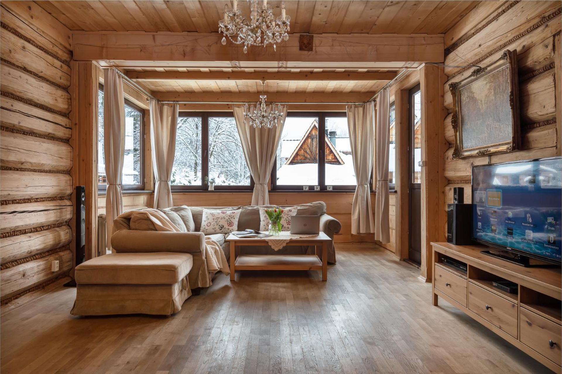 Bystre Apartment